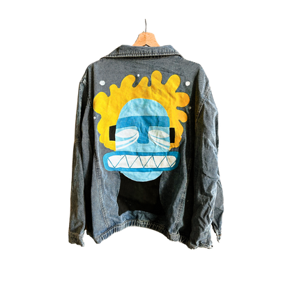 Handbemalte, Upcycled Jeansjacken mit Maskendesign